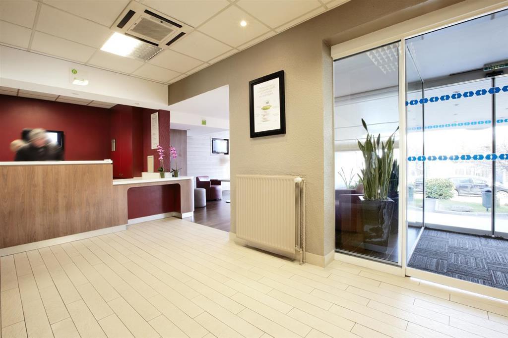 Campanile Creteil Centre Hotel Kültér fotó
