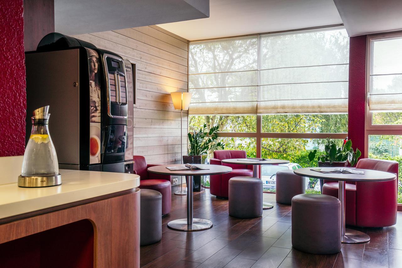 Campanile Creteil Centre Hotel Kültér fotó