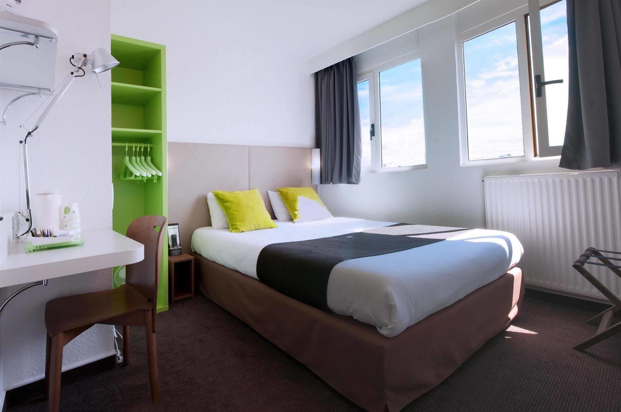 Campanile Creteil Centre Hotel Kültér fotó