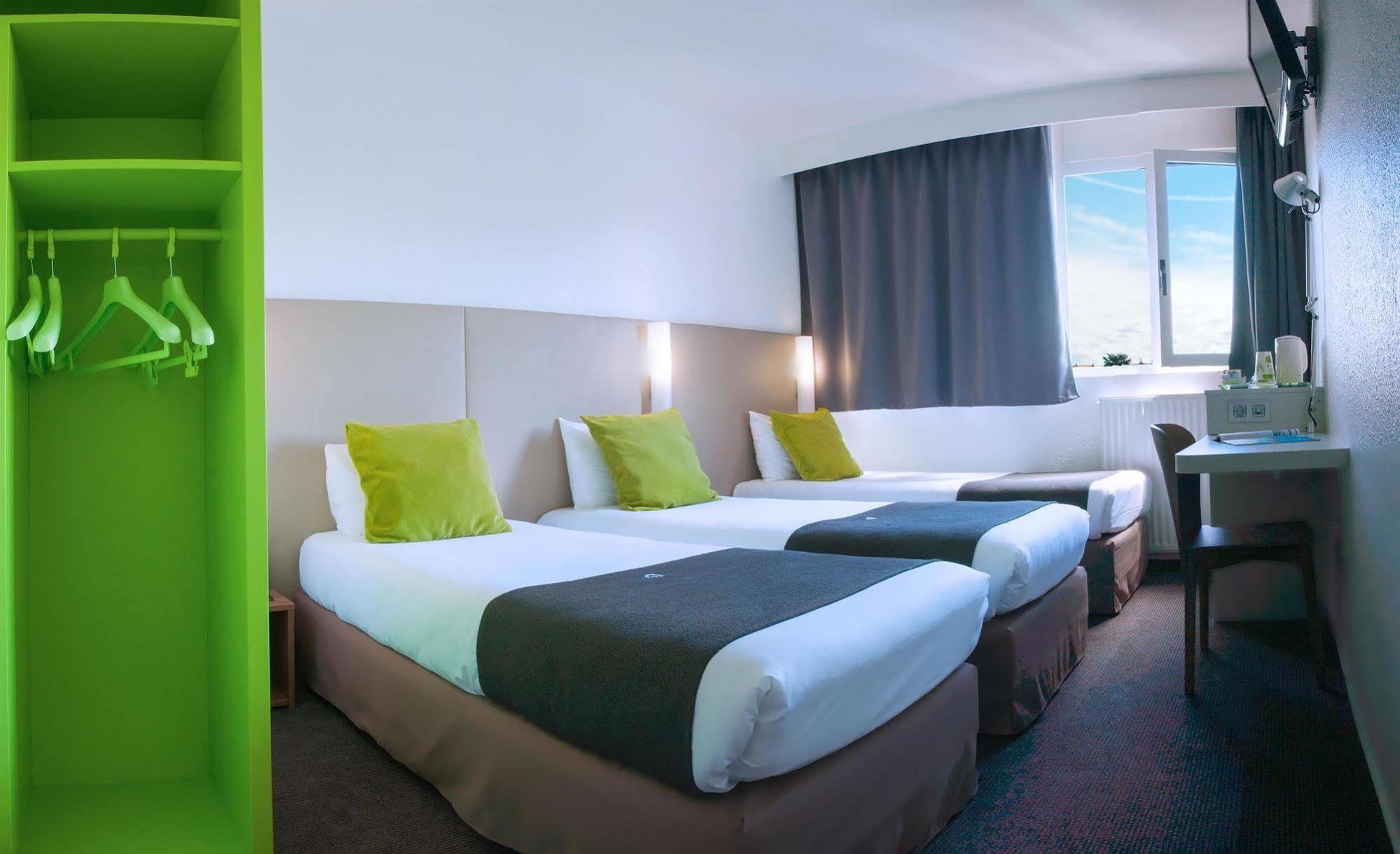 Campanile Creteil Centre Hotel Kültér fotó